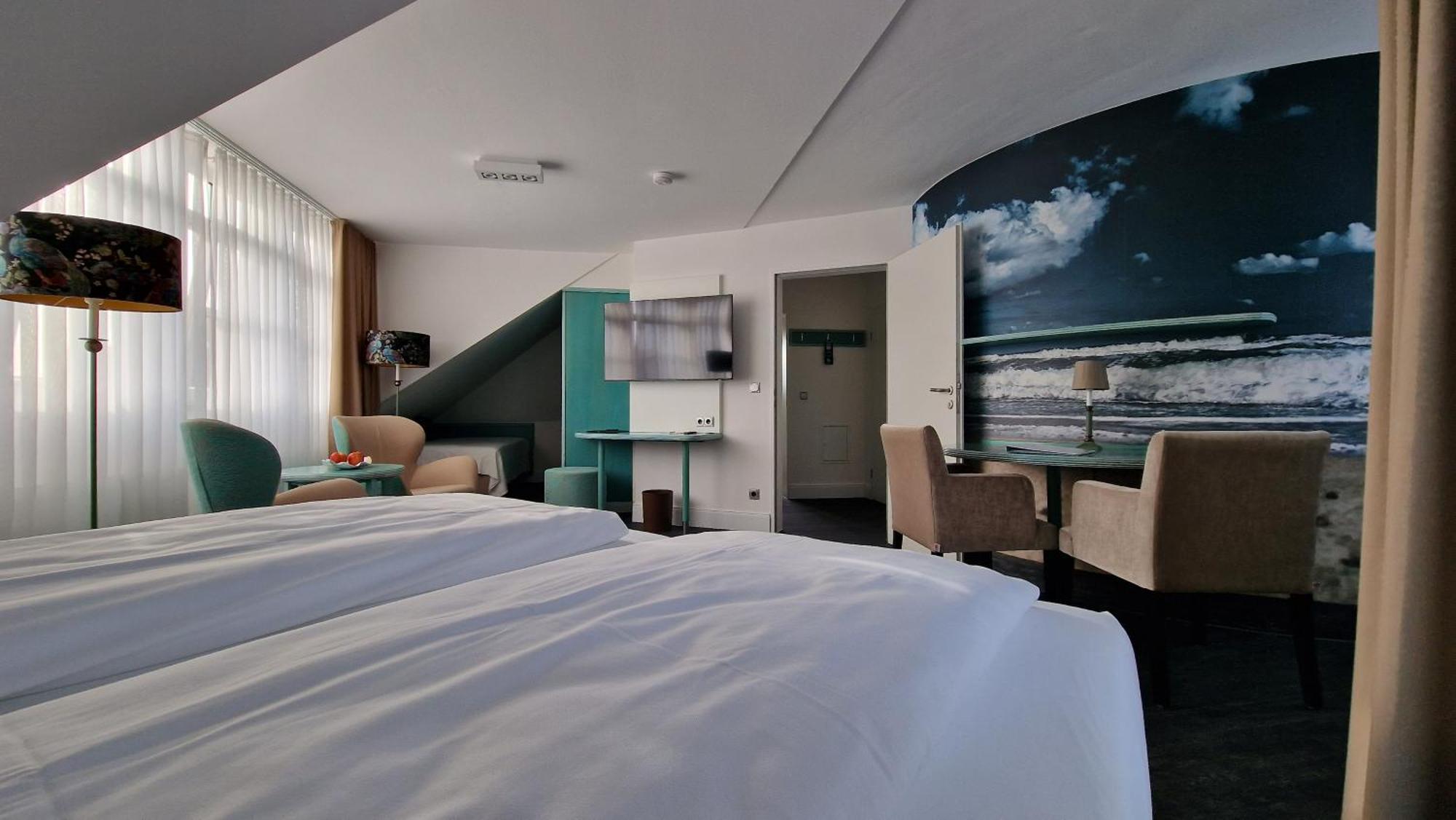 Ney Hotel 3*
